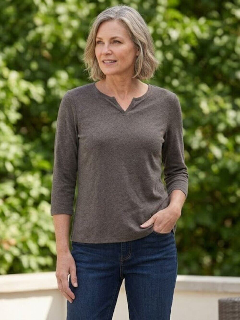 Chico's Brown V-Notch 3/4 Sleeve Top Size 1 (Medium